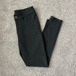 Seven7 Gray Skinny Jeggings